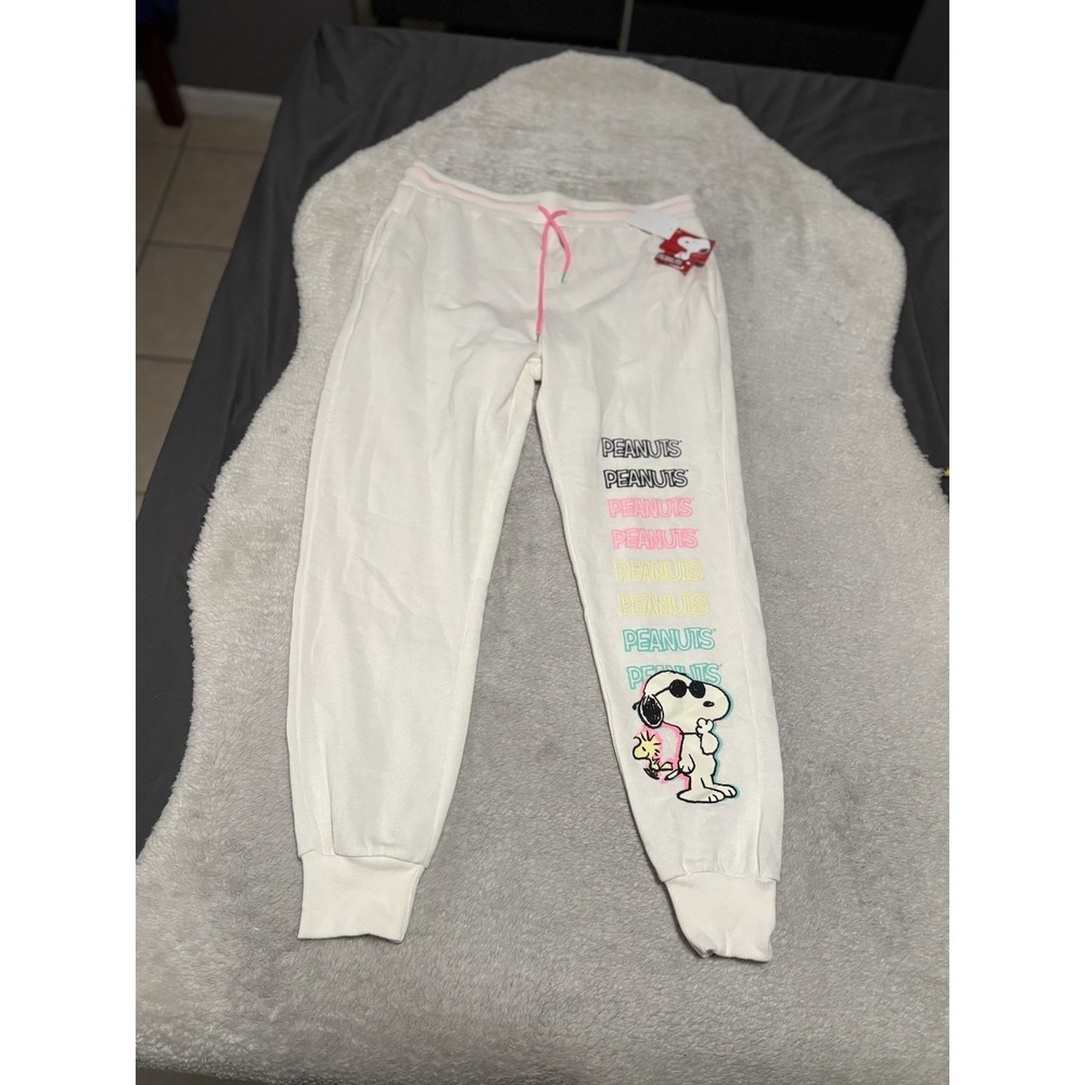 New Peanuts Women's White Jogger Tapared Sweatpants Size XL NWT